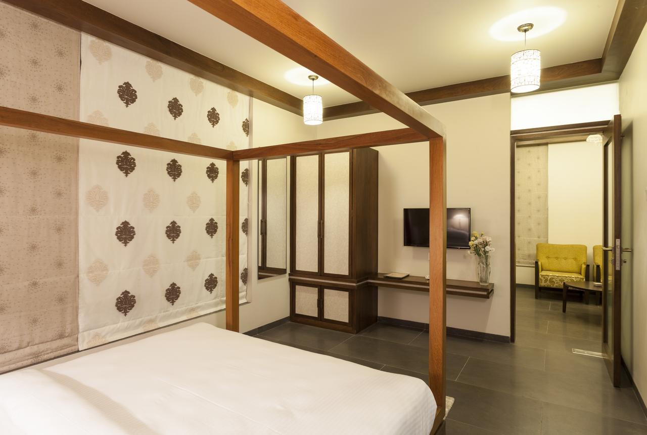 Hotel K Tree - A Boutique Hotel Kolhapur Bagian luar foto