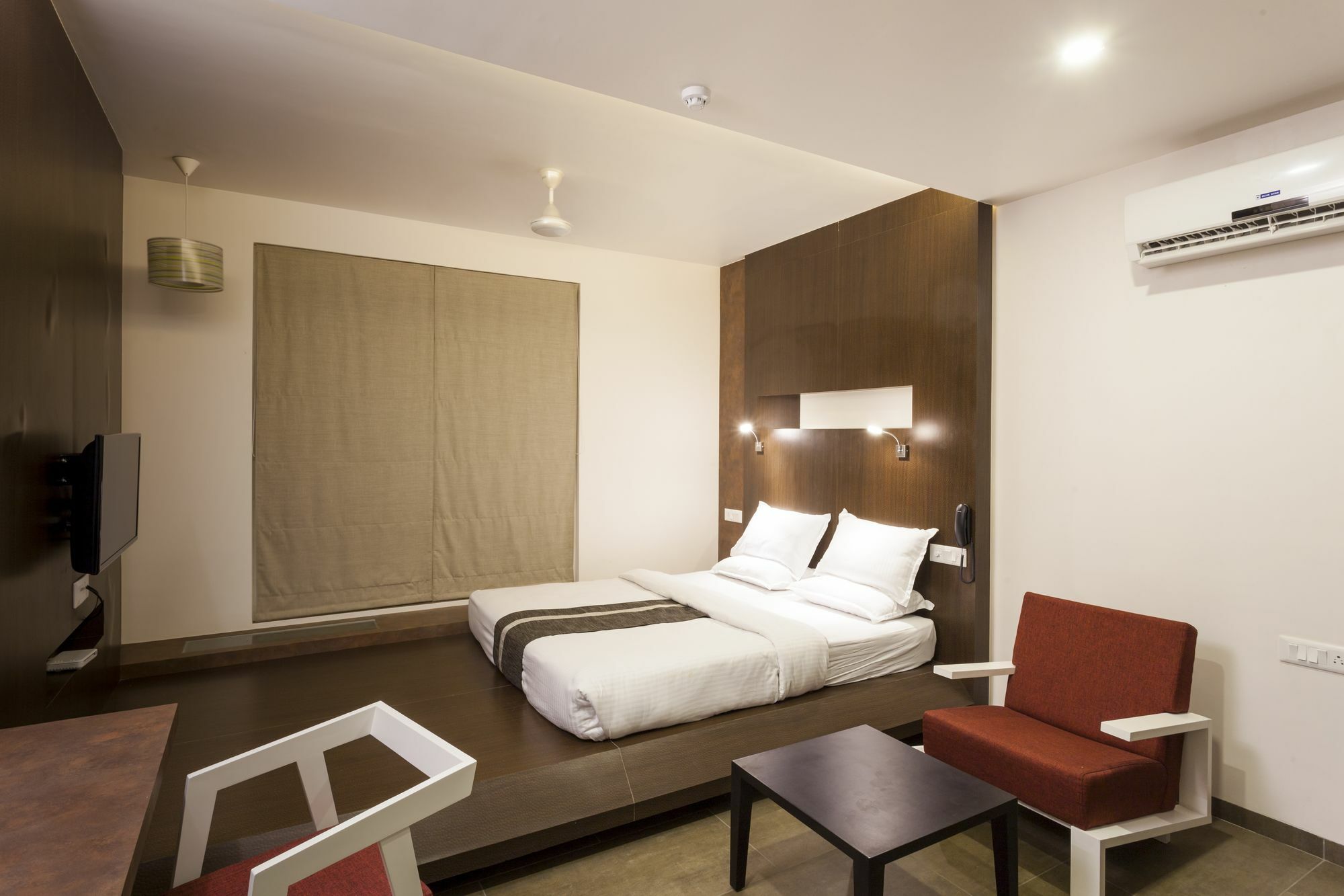 Hotel K Tree - A Boutique Hotel Kolhapur Bagian luar foto
