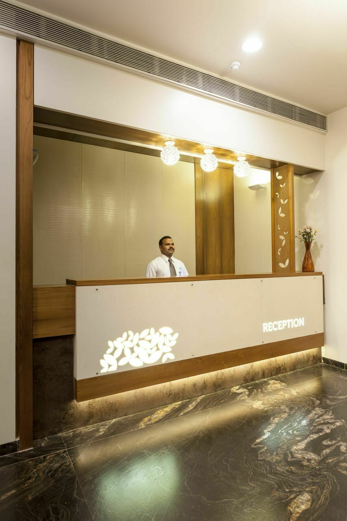 Hotel K Tree - A Boutique Hotel Kolhapur Bagian luar foto